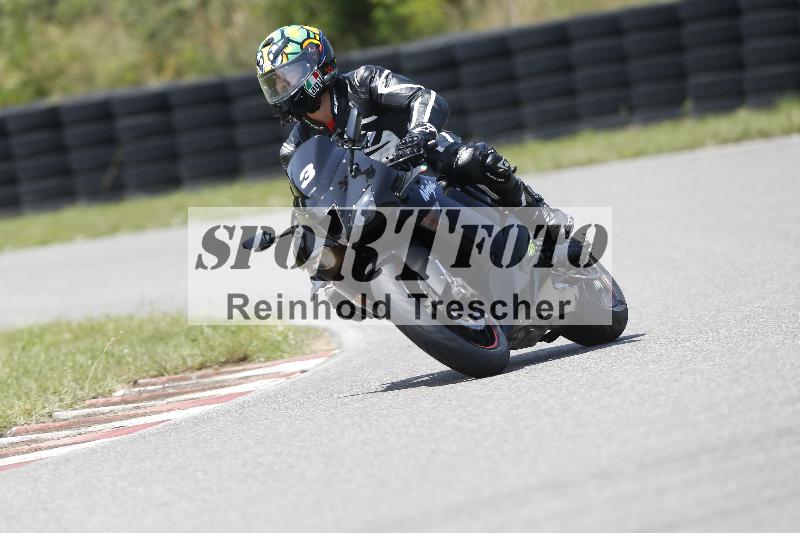 /27 12.06.2025 Ducati Schweiz Trackday Warmup  ADR/blau-bleu/3